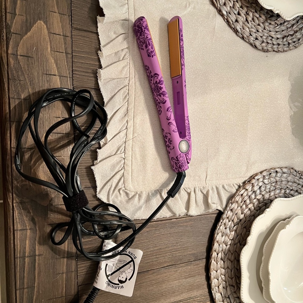 Chi Straightener